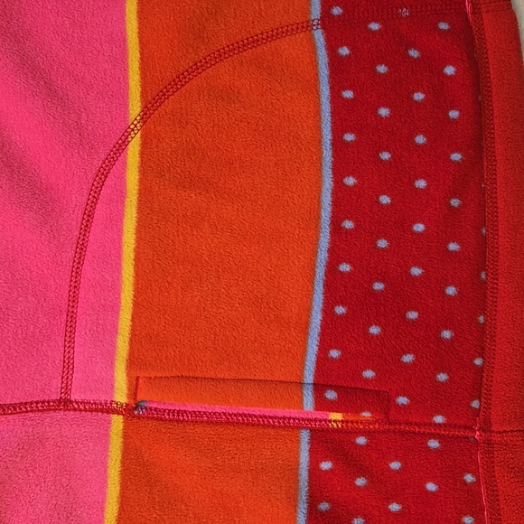 Reversible Orange, Red and Pink Fleece Vest - Picture 7 of 7